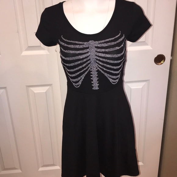 Teenage Runaway Dresses & Skirts - Teenage Runaway skater dress Size extra small